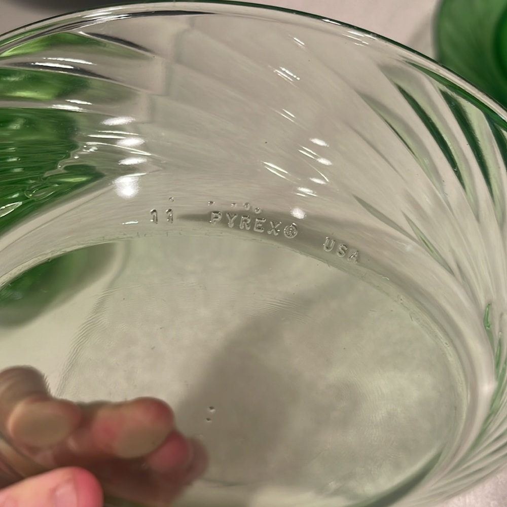 Vtg 9 Pc Corelle Pyrex Festiva Spring Green Dinner Salad Plates/Bowls Set - Picture 6 of 7